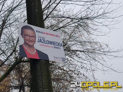 Minął termin na posprzątanie swoich banerów. Kto jeszcze "wisi"? 