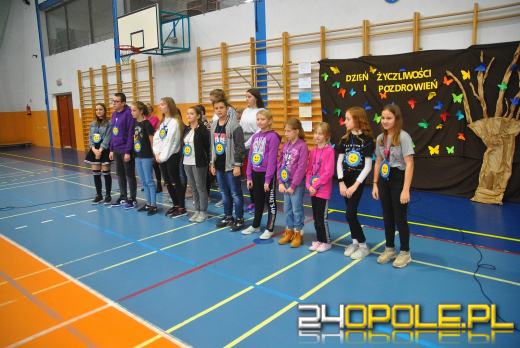 Dziś dzień życzliwości. Jak możemy sprawić, by dzień był naprawdę miły?