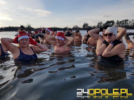 Ponad 150 osób morsowało na kąpielisku Bolko