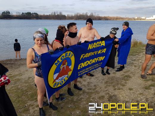 Ponad 150 osób morsowało na kąpielisku Bolko