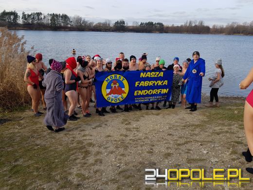 Ponad 150 osób morsowało na kąpielisku Bolko