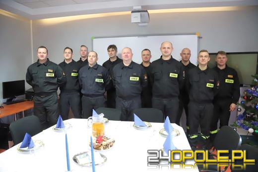 Kiedy my odpoczywamy, Oni są na służbie