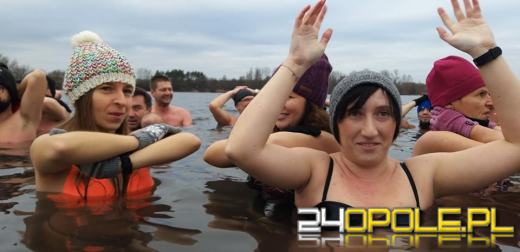 Czy prawdziwe "morsy" potrzebują czapki i rękawiczek?