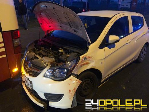 Zderzenie Opla i dwóch autobusów MZK w Opolu