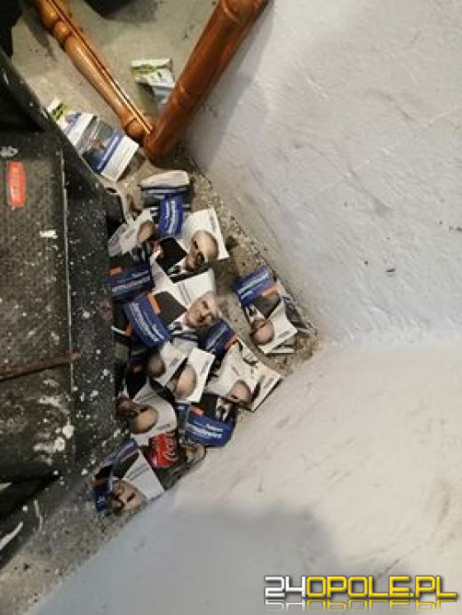 Niedopałki, butelki i ulotki wrzucają do...komina. Może dojść do tragedii