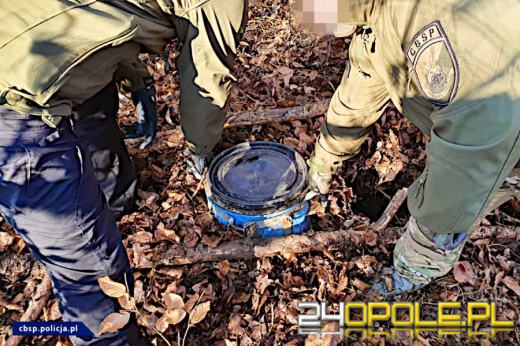Nocą w lesie produkowali amfetaminę