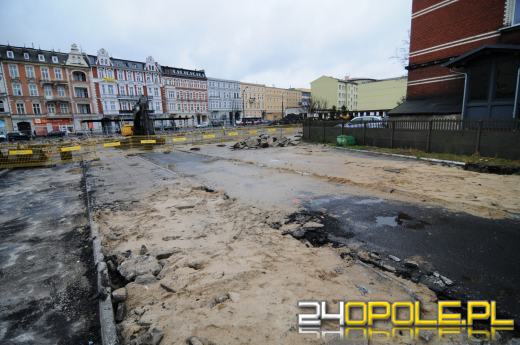 Dawny dworzec PKS już niemal zrównany z ziemią. Będą niespodzianki?