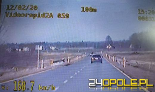 Dwóch kierowców zatrzymanych za rażące naruszenie zasad bezpieczeństwa