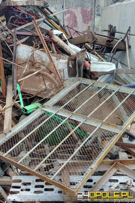 Wyrwał z okna szpitala kraty i sprzedał je na złomie