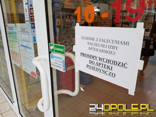 Galerie ograniczyły dostępność, miasto opustoszało... Tymczasem w Castoramie...