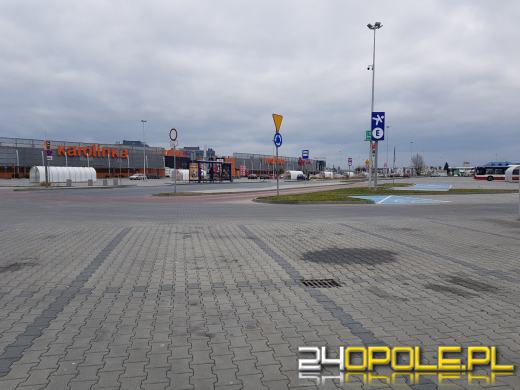 Opolanie poważnie traktują akcję #zostańwdomu. Ruch tylko w marketach budowlanych