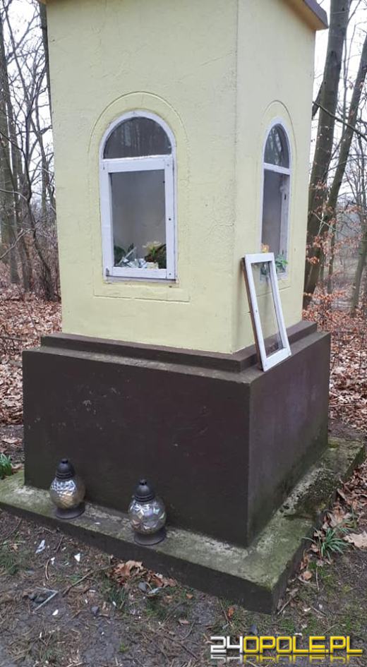 Ucięte głowy świętych i wybite szyby. Akt chuligaństwa w Gąsiorowicach