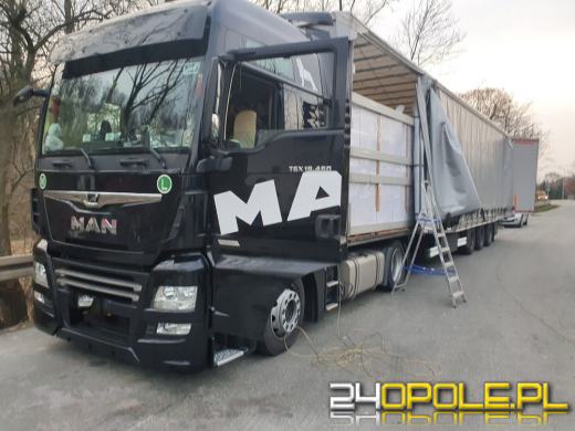 Przewozili 5,5 miliona papierosów bez akcyzy pomiędzy płatkami owsianymi