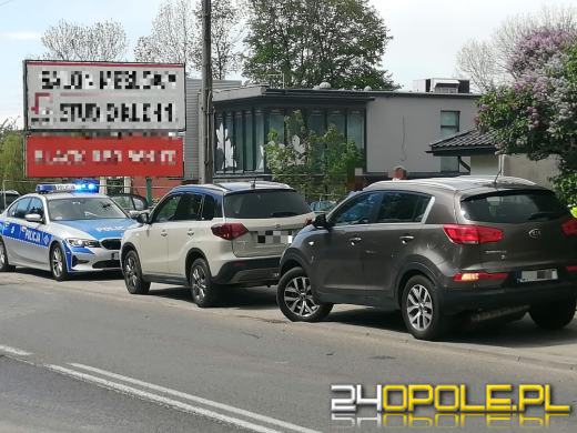 Zderzenie 3 pojazdów na Ozimskiej w Opolu. Sprawczyni w szpitalu
