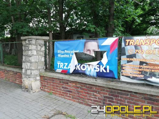Kto niszczy banery wyborcze dwóch głównych kandydatów na prezydenta RP?