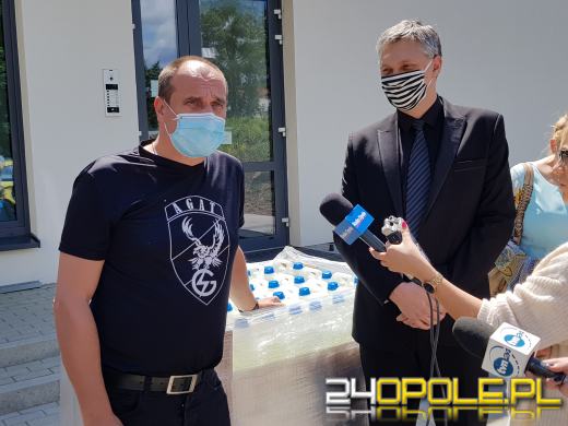 Paweł Kukiz uczestniczył w przekazaniu środków do dezynfekcji dla Brzeskiego Centrum Medycznego