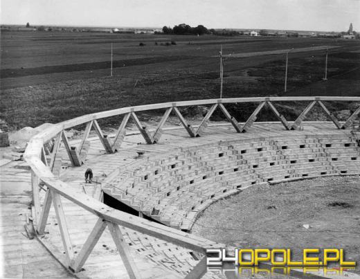 52 lata Okrąglaka. Jak się zmieniał?