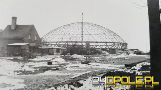 52 lata Okrąglaka. Jak się zmieniał?