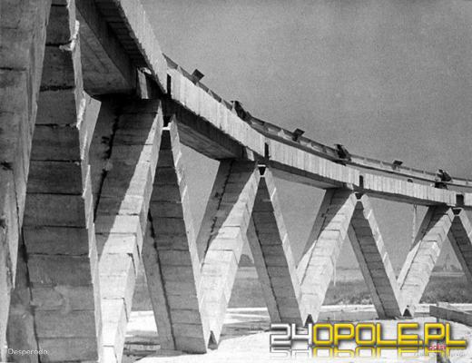 52 lata Okrąglaka. Jak się zmieniał?