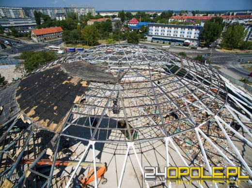 52 lata Okrąglaka. Jak się zmieniał?