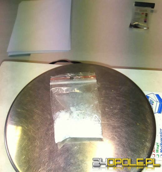 Poszukiwany zatrzymany do kontroli drogowej wpadł z narkotykami