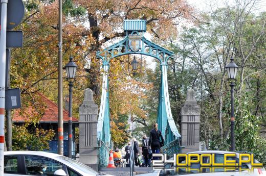 Most Groszowy przejdzie remont. Konieczne będzie usunięcie kłódek zakochanych