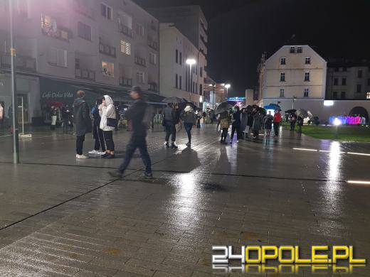 Ogólnopolski Strajk Kobiet w centrum Opola. "To przedsmak środy"