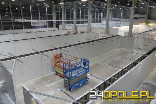 Jak powstawał Szpital Tymczasowy w CWK