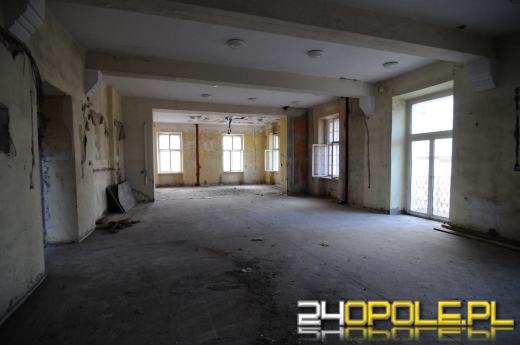 Pałacyk na Sempołowskiej odzyska swój blask, jak wygląda teraz? 