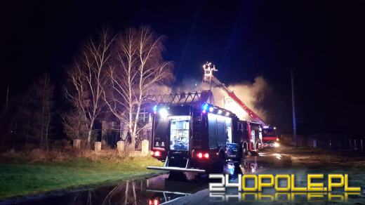 Strażacy gasili pożar pustostanu w Gogolinie