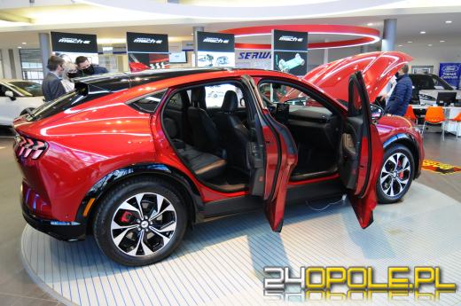 Opolski salon Forda zaprezentował elektrycznego Mustanga