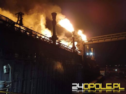 35 ratowników interweniowało w koksowni w Zdzieszowicach. Paliły się przewody elektryczne