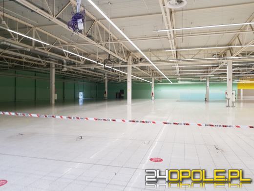"Galeria Ozimska" już bez Tesco. Najemcy również uciekają 