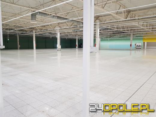 "Galeria Ozimska" już bez Tesco. Najemcy również uciekają 