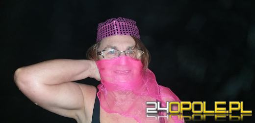 Tradycyjnie powitali Nowy Rok w zimnej wodzie