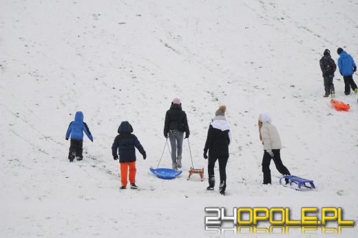 Dzieci doczekały się zimy! Park AK pełen śnieżnych bałwanów