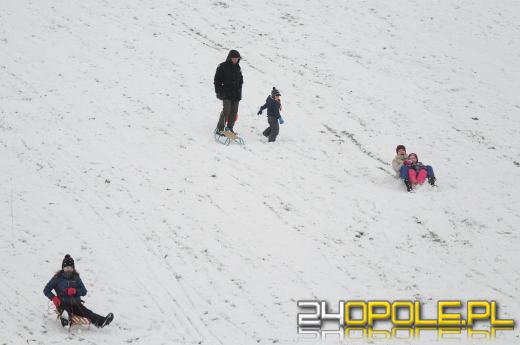 Dzieci doczekały się zimy! Park AK pełen śnieżnych bałwanów