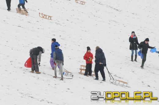 Dzieci doczekały się zimy! Park AK pełen śnieżnych bałwanów