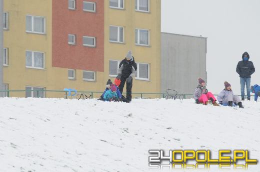 Dzieci doczekały się zimy! Park AK pełen śnieżnych bałwanów