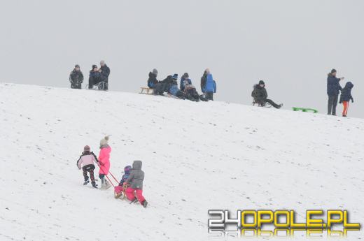 Dzieci doczekały się zimy! Park AK pełen śnieżnych bałwanów