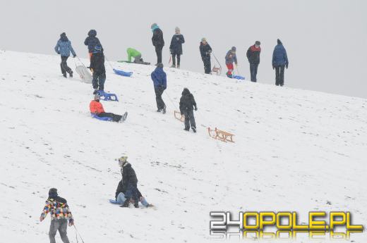 Dzieci doczekały się zimy! Park AK pełen śnieżnych bałwanów