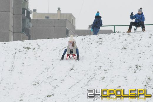 Dzieci doczekały się zimy! Park AK pełen śnieżnych bałwanów