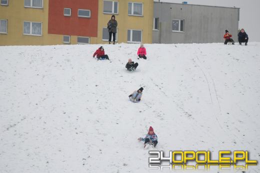 Dzieci doczekały się zimy! Park AK pełen śnieżnych bałwanów