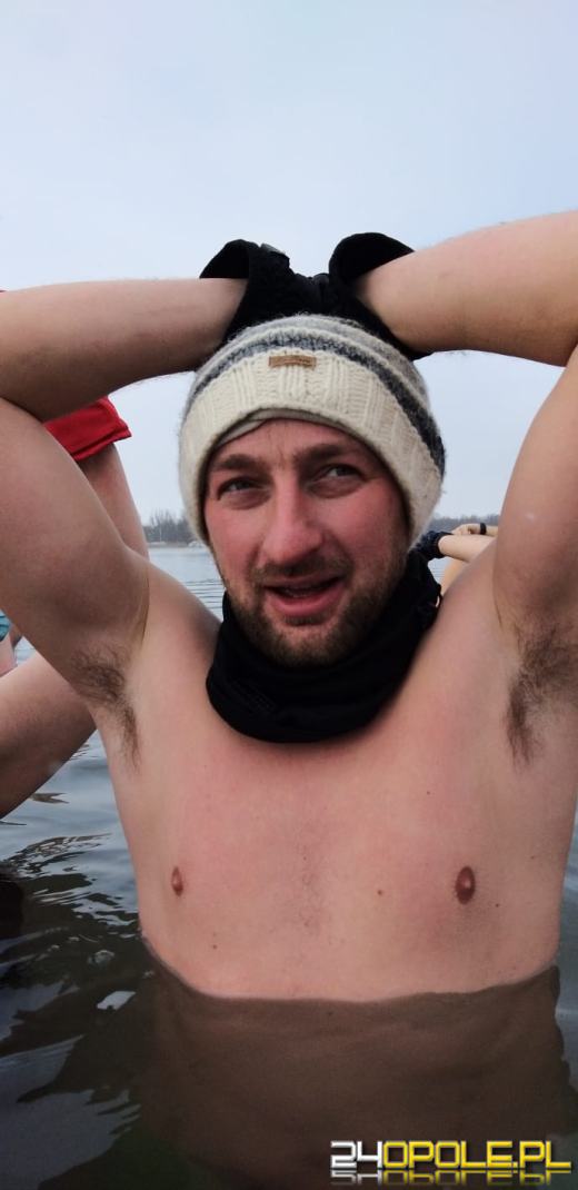 Fani morsowania doczekali się lodu na kąpielisku Bolko