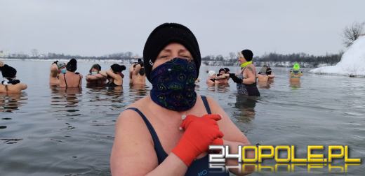 Fani morsowania doczekali się lodu na kąpielisku Bolko