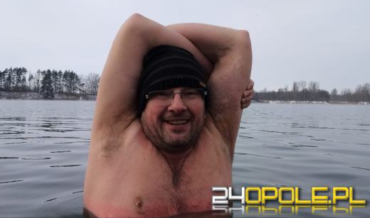 Fani morsowania doczekali się lodu na kąpielisku Bolko