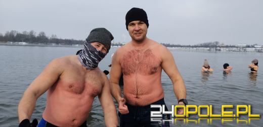 Fani morsowania doczekali się lodu na kąpielisku Bolko