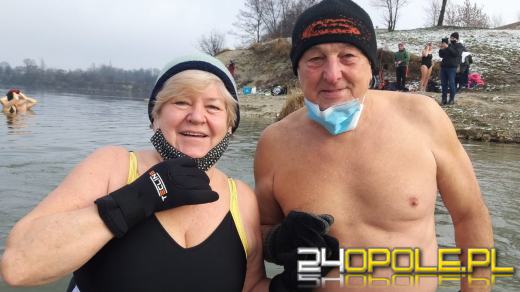 Kąpielisko Bolko przyciąga coraz więcej morsujących