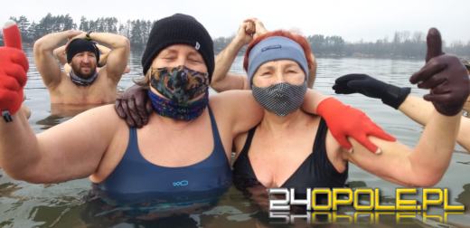 Kąpielisko Bolko przyciąga coraz więcej morsujących