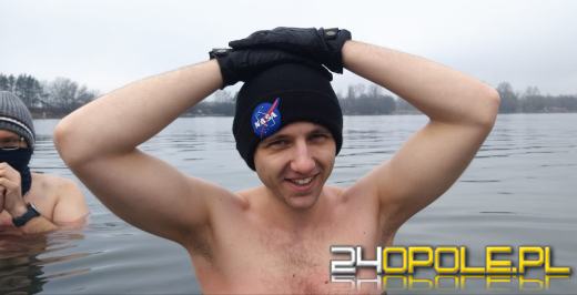 Kąpielisko Bolko przyciąga coraz więcej morsujących